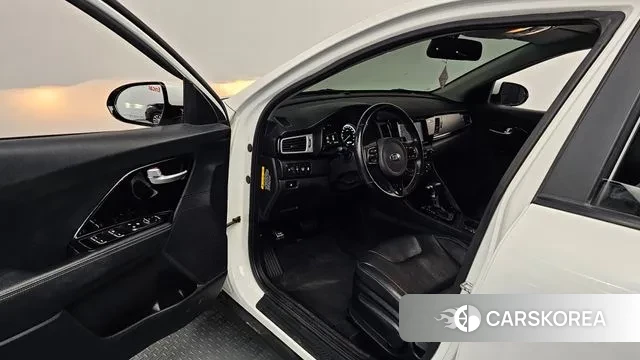 Kia Niro id 3789846 из Кореи 20