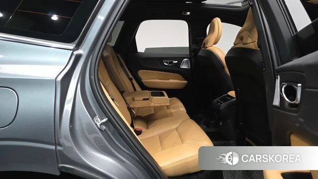 Volvo XC60 second Generation id 4849558 из Кореи 38