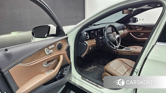 Mercedes-Benz E-Class W213 id 4409783 из Кореи 20