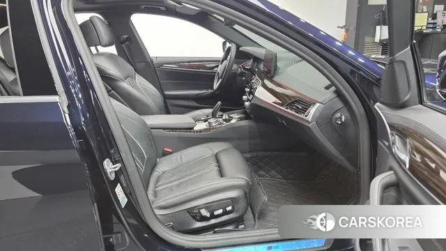 BMW 5 Series (G30) id 3483785 из Кореи 20