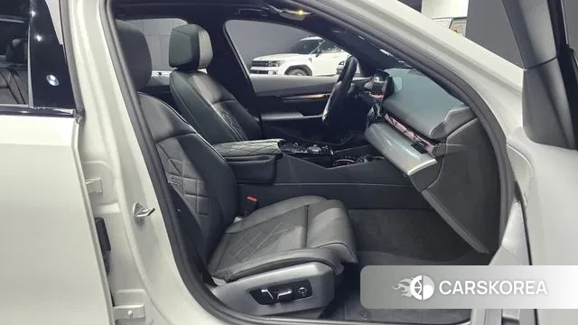 BMW 5 Series (G60) id 3614358 из Кореи 20