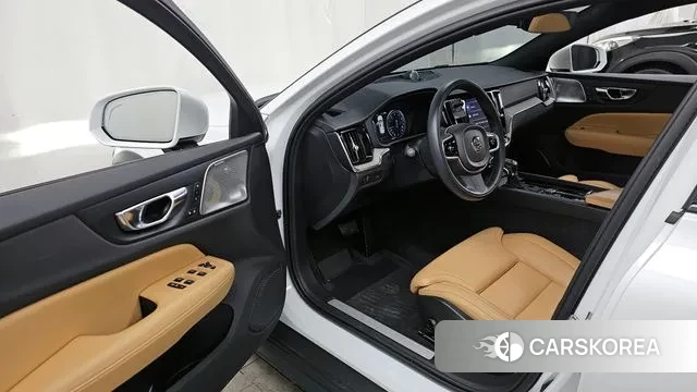 Volvo V60 Cross-Country 2nd Generation id 3578225 из Кореи 20