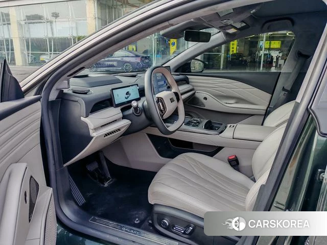 Geely Galaxy Galaxy Sparkle 8 PHEV id 4182489 из Китая 14