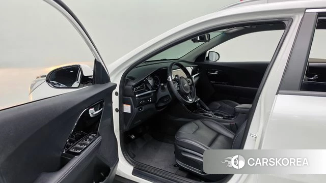 Kia The New Niro id 4894250 из Кореи 30