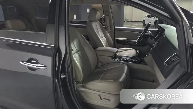 Kia The New Carnival id 3038960 из Кореи 20