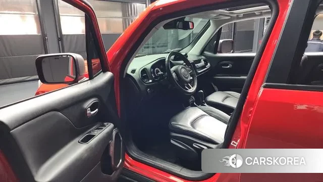 Jeep Renegade id 3428822 из Кореи 20