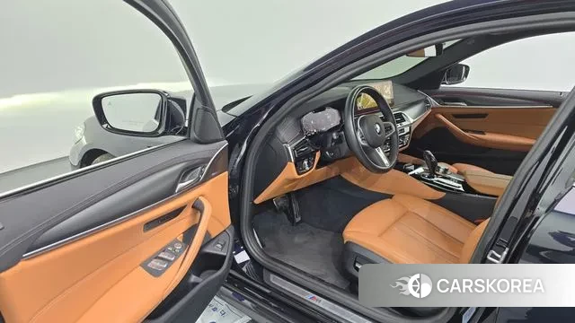 BMW 5 Series (G30) id 2974739 из Кореи 20