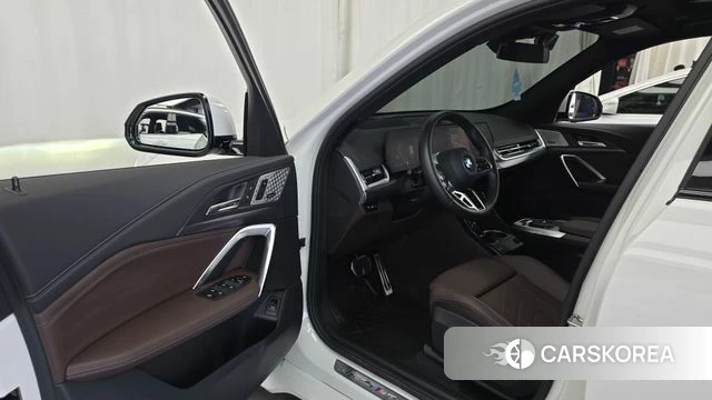 BMW X1 (U11) id 4463006 из Кореи 32