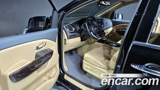 Kia The New Carnival id 2826894 из Кореи 20