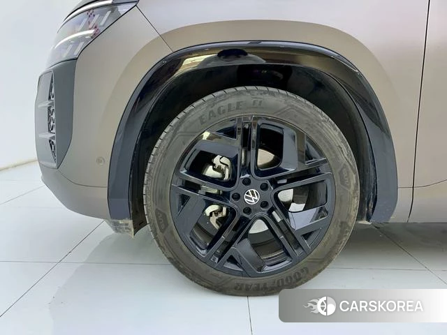 Volkswagen Tourang id 4307548 из Китая 34