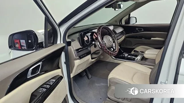 Kia Carnival 4th generation id 3736010 из Кореи 20