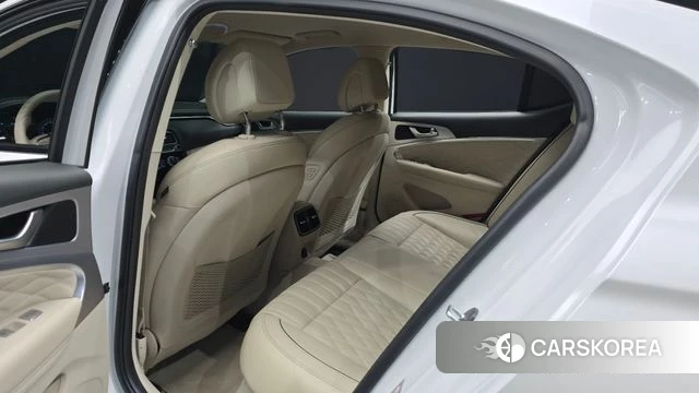 Genesis G70 id 4416640 из Кореи 31