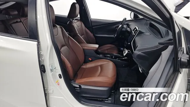 Toyota Prius 4th Generation id 2704919 из Кореи 20