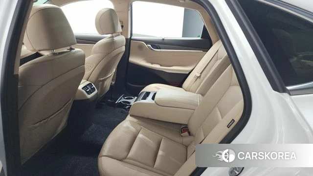 Hyundai Grandeur IG id 4311043 из Кореи 33
