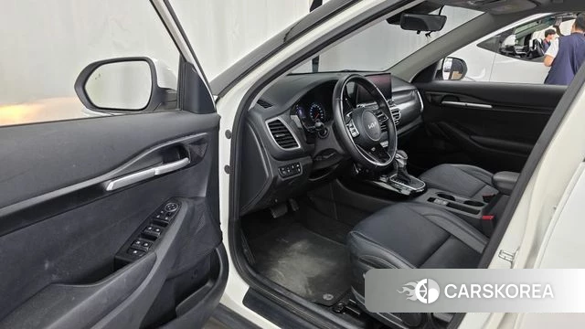 Kia Seltos id 4501072 из Кореи 30