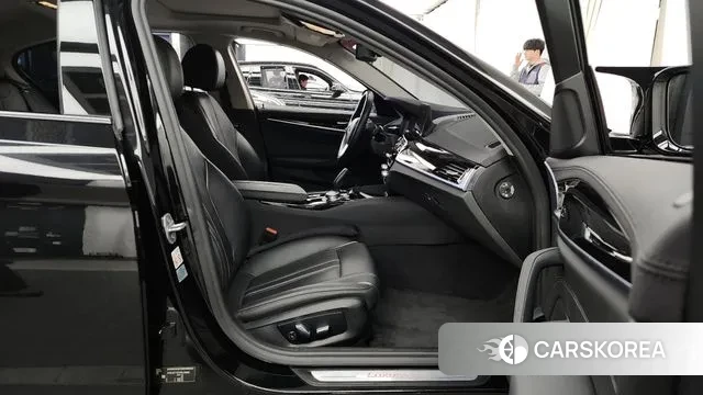 BMW 5 Series (G30) id 3789240 из Кореи 20