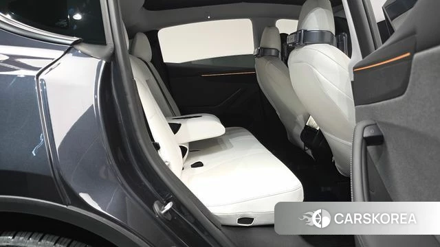 Tesla Model Y id 4719651 из Кореи 35