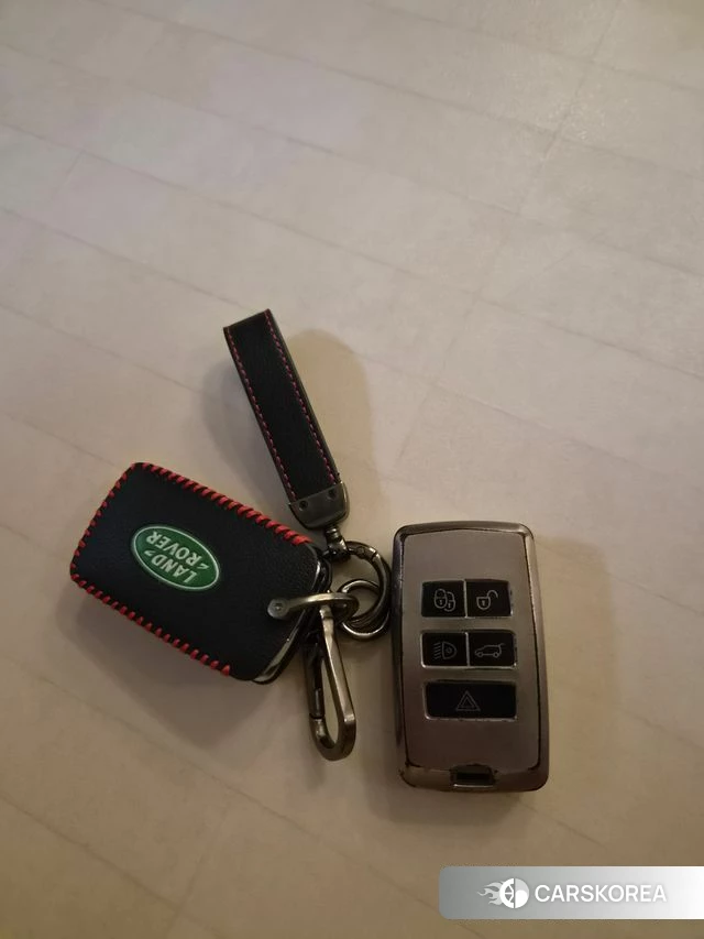 Land Rover Discovery 5 id 4856423 из Кореи 16