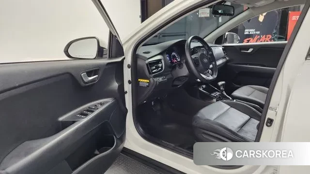 Kia Stonic id 3722784 из Кореи 20