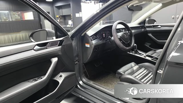Volkswagen Passat GT (B8) id 4728216 из Кореи 20