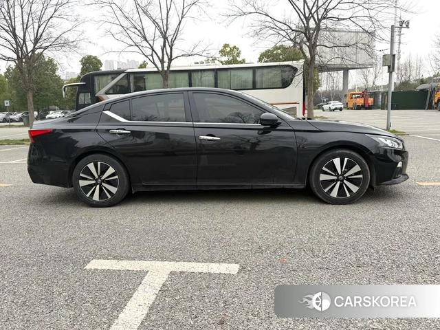 Nissan Teana id 4258018 из Китая 17
