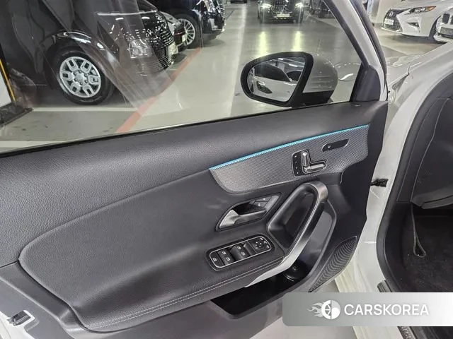 Mercedes-Benz A-Class W177 id 3611698 из Кореи 20