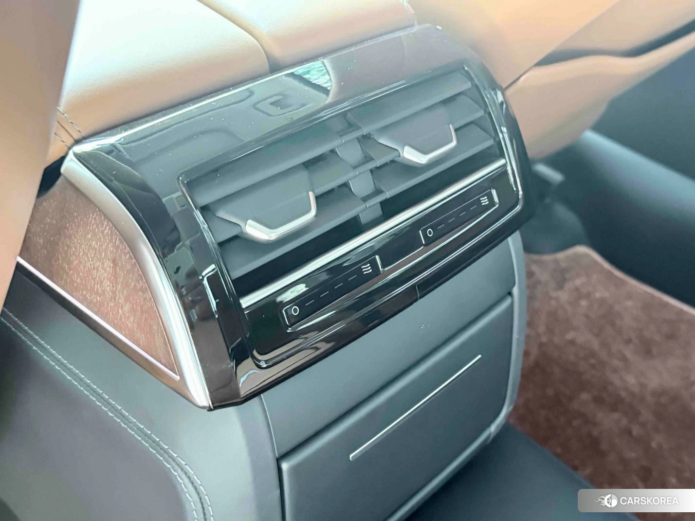 Audi A8 id 4419495 из Китая 27