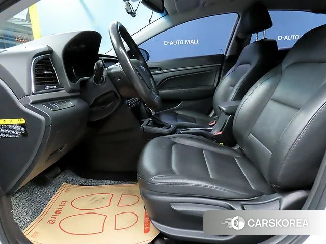 Hyundai Avante AD id 3982228 из Кореи 20