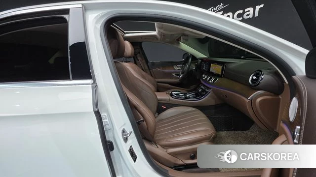 Mercedes-Benz E-Class W213 id 4416646 из Кореи 40