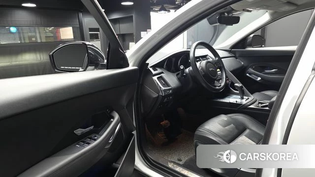 Jaguar E-PACE id 4574406 из Кореи 36