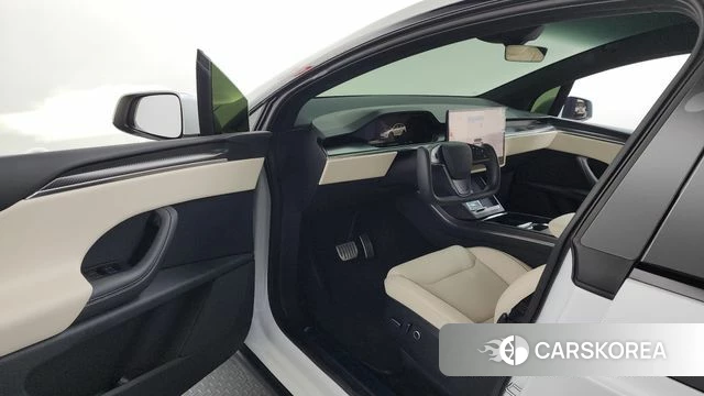 Tesla Model X id 4635837 из Кореи 32