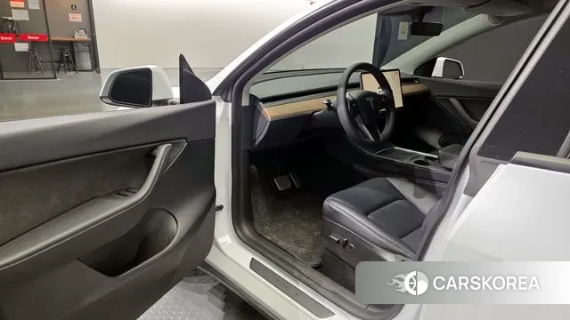 Tesla Model Y id 3180736 из Кореи 20