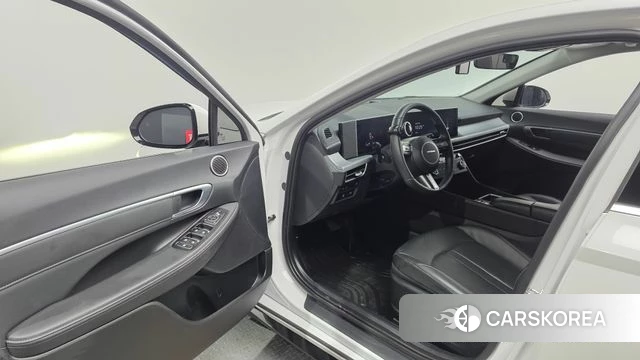 Hyundai Sonata D Edge (DN8) id 4493375 из Кореи 35