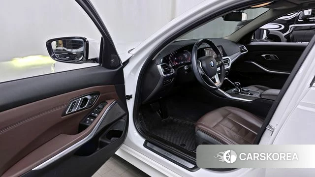 BMW 3 Series (G20) id 3942677 из Кореи 20