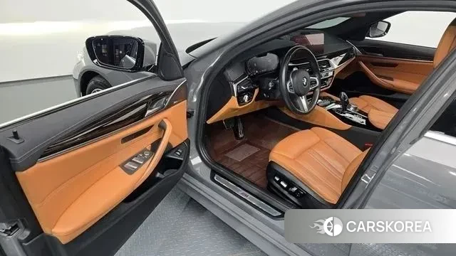 BMW 5 Series (G30) id 3459205 из Кореи 20