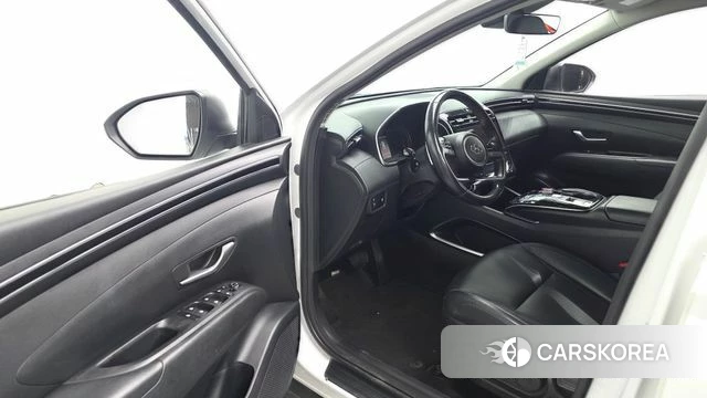 Hyundai Tucson (NX4) id 4697978 из Кореи 30