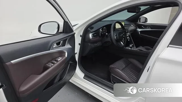 Genesis The New G70 id 3525115 из Кореи 20