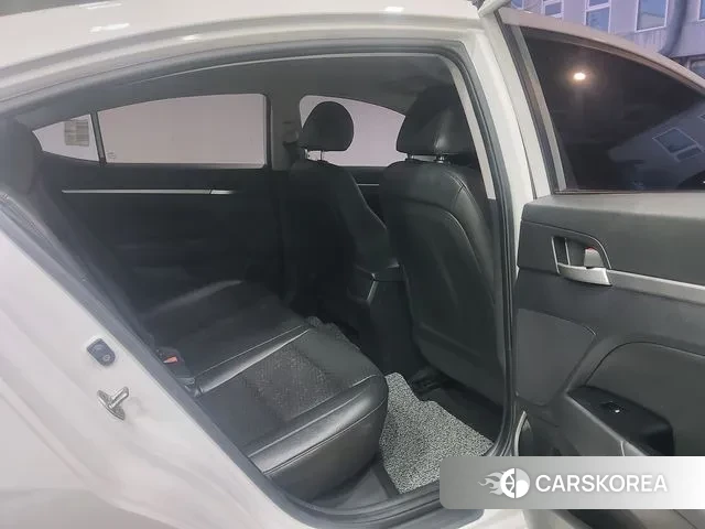 Hyundai The New Avante AD id 3375035 из Кореи 20