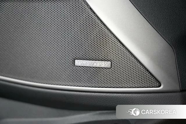 BMW 3 series id 4263141 из Китая 24