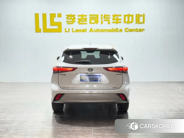Toyota Highlander id 4273473 из Китая 36