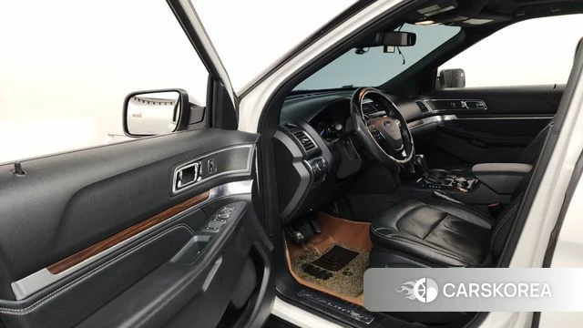 Ford Explorer id 4543685 из Кореи 36