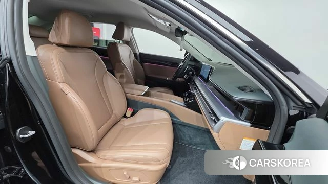 Hyundai Grandeur Hybrid (GN7) id 3883454 из Кореи 20