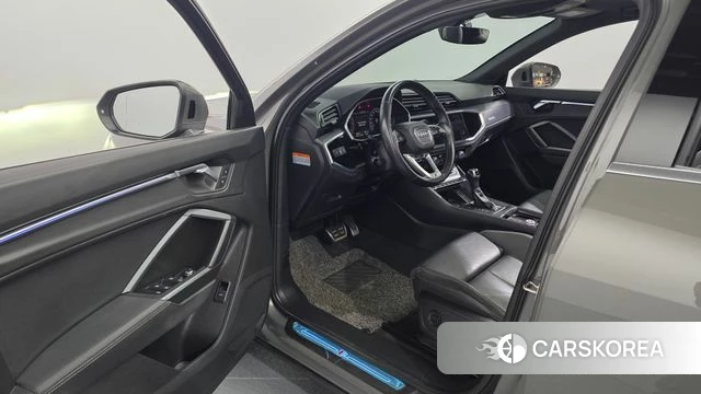 Audi Q3 (F3) id 4464621 из Кореи 30