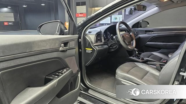 Hyundai Avante AD id 4305219 из Кореи 30