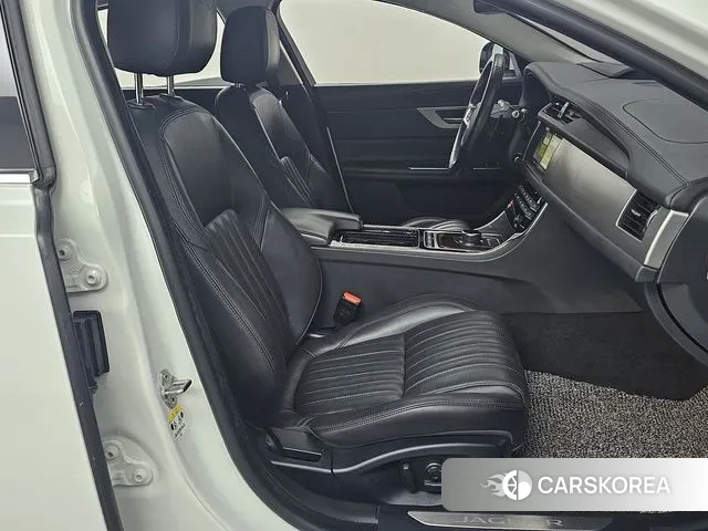 Jaguar XF (X260) id 3612740 из Кореи 20