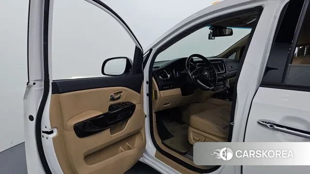 Kia The New Carnival id 3033974 из Кореи 20