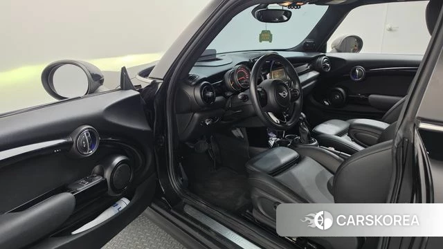 Mini Cooper id 4698976 из Кореи 20