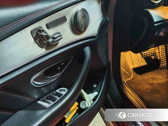 Mercedes-Benz E-class AMG id 4307075 из Китая 14