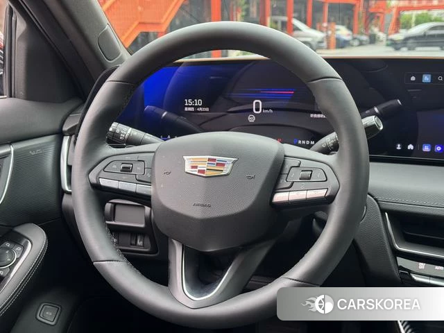Cadillac CT5 id 4198806 из Китая 35