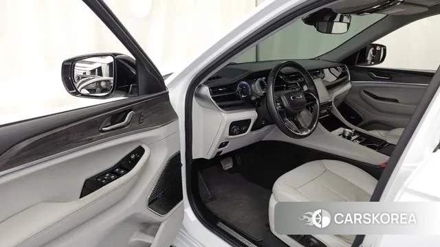 Jeep Grand Cherokee (WL) id 3093668 из Кореи 20